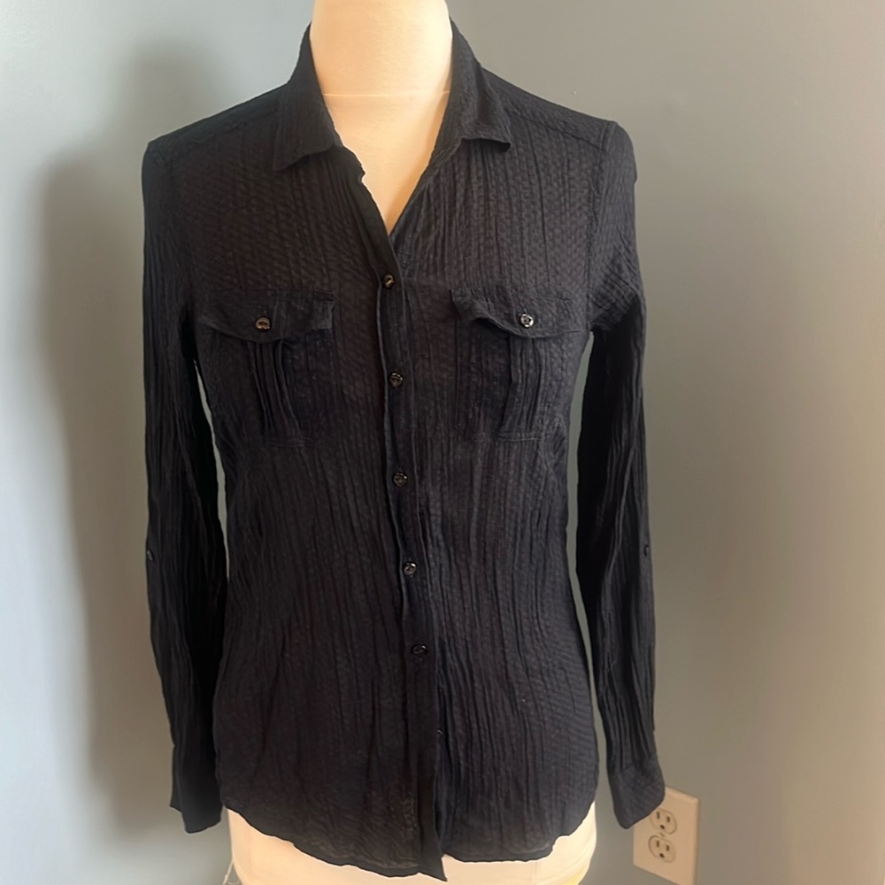 Eddie Bauer Women’s Button up Shirt, Size small